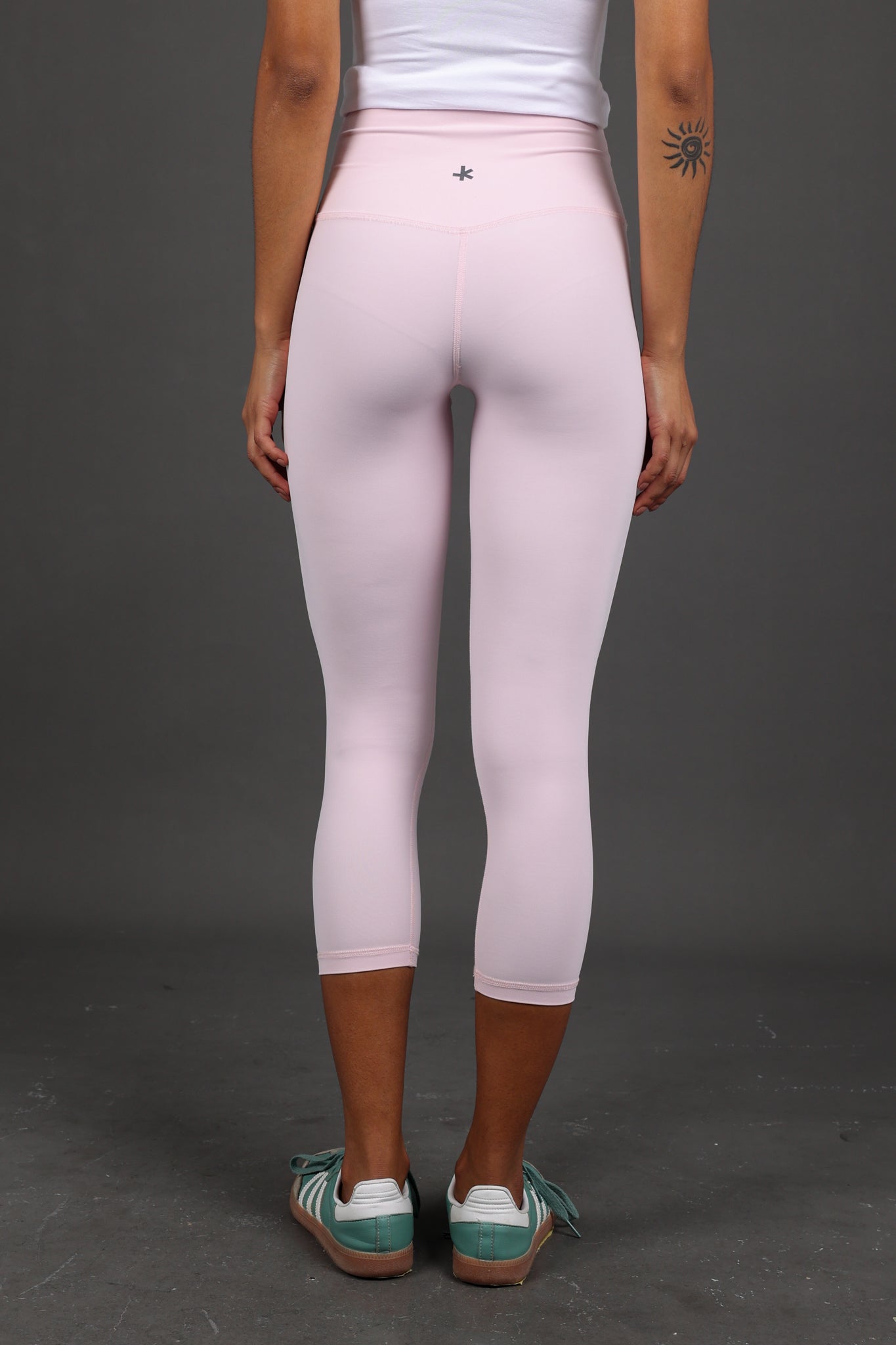 Sculpt High Waist Capri