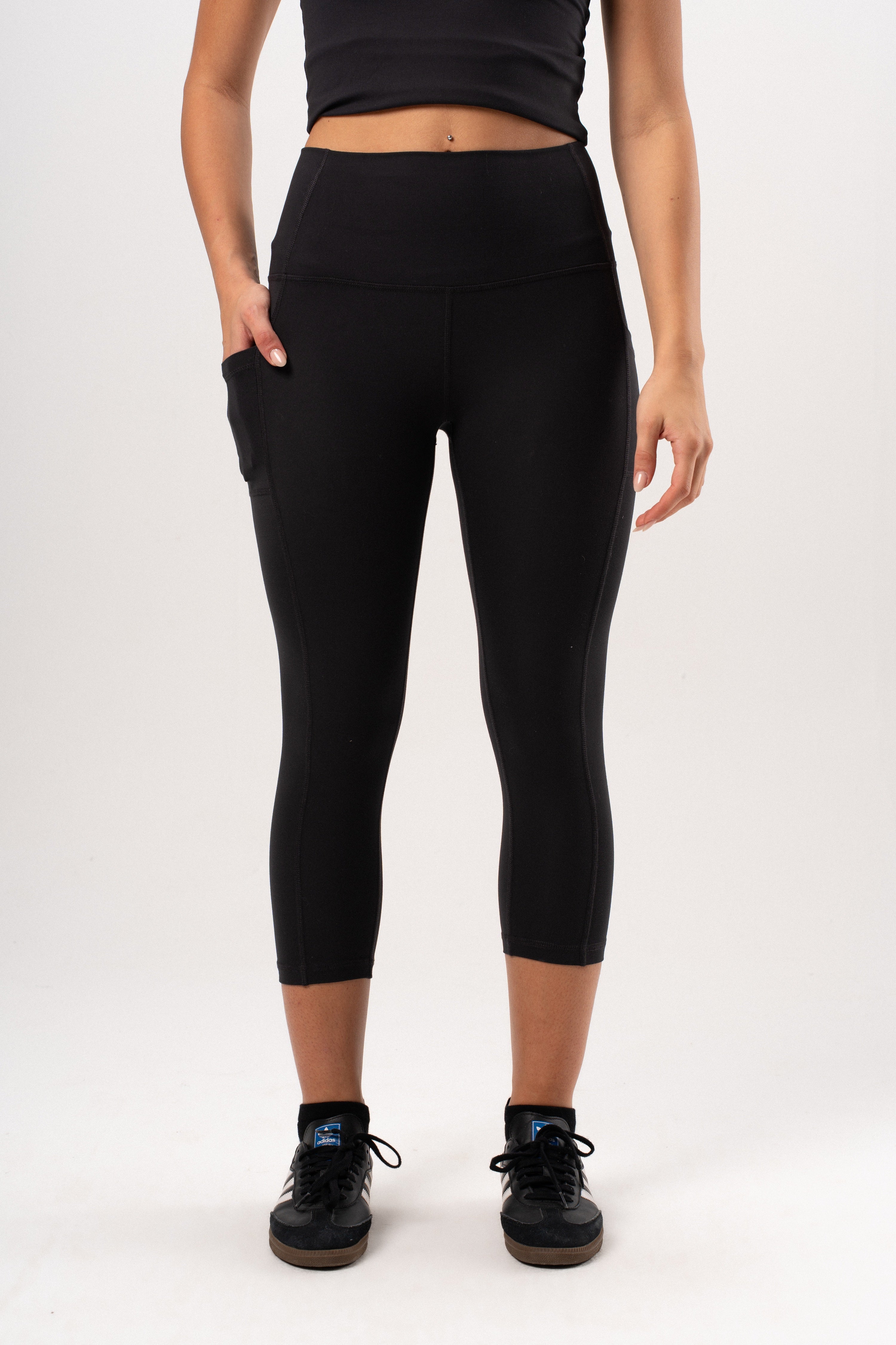 Utility High Waist Pocket Capri